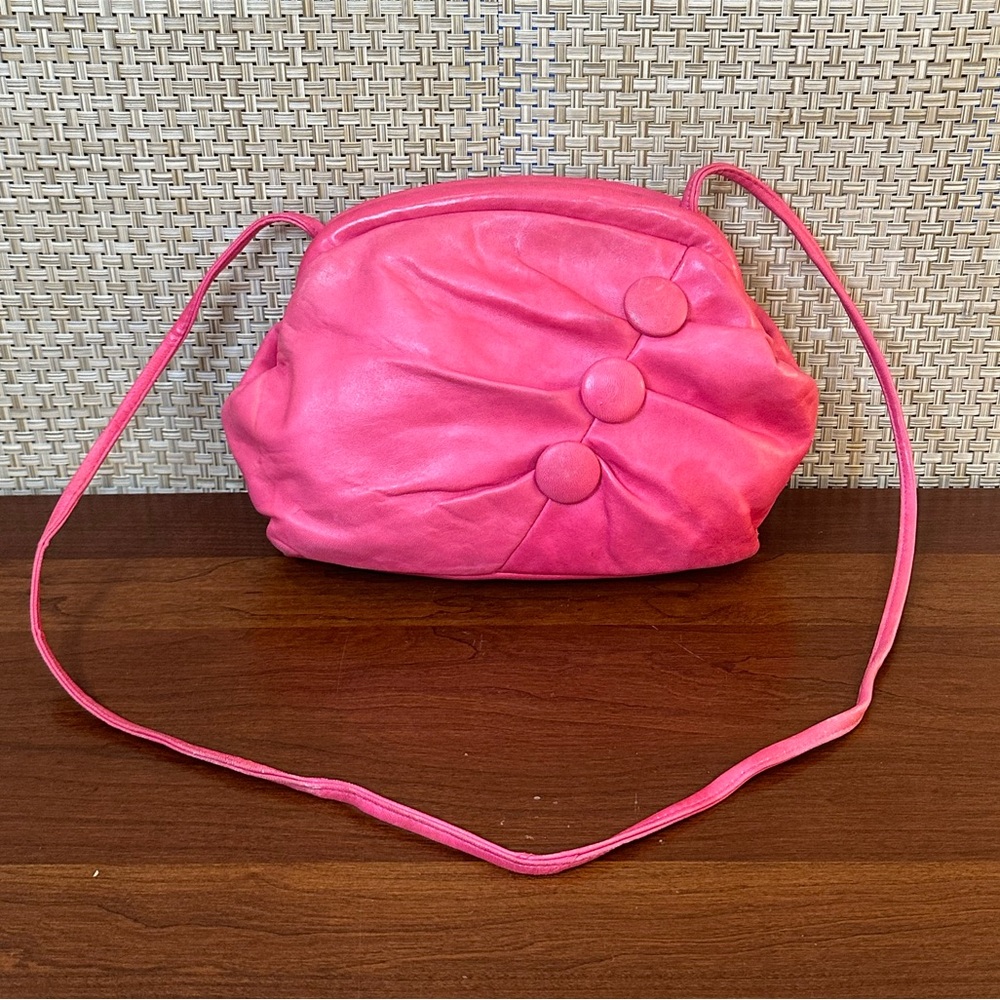 SOLD 🌟4xHP🌟VTG 1980s Pink Leather Shoulder Bag w/ Button Accent by Margolm USA - Picture 1 of 16